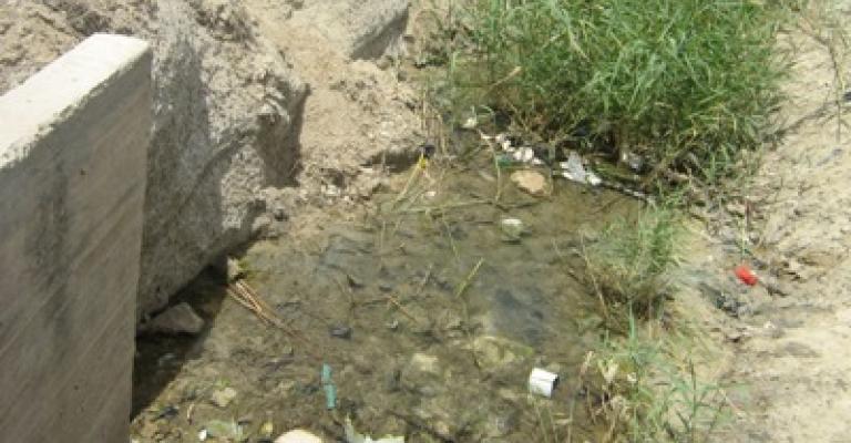 مهارب مائية في دير علا تهدد سلامة 3 آلاف شخص مهارب مائية في دير علا تهدد سلامة 3 آلاف شخص