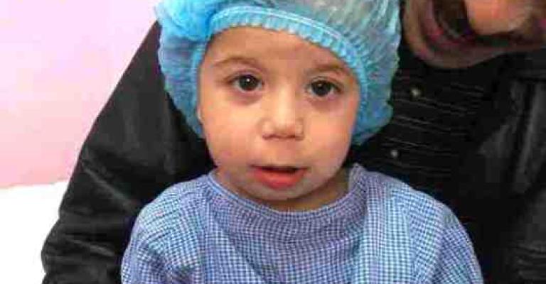 نقابة الأطباء تحقق في قضية الطفل عثمان الذي دخل لعلاج زائدة لحمية ليخرج بموت نقابة الأطباء تحقق في قضية الطفل عثمان الذي دخل لعلاج زائدة لحمية ليخرج بموت