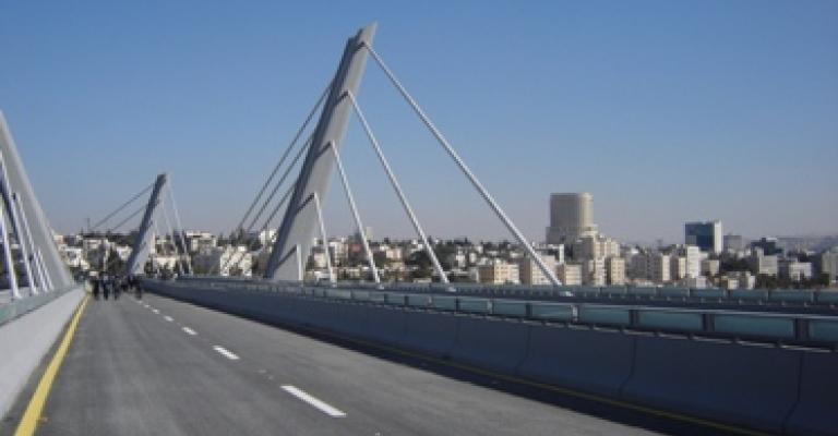 الأمانة تقفل ملف الجسر المعلق بتعويض المقاول 700 ألف دينار الأمانة تقفل ملف الجسر المعلق بتعويض المقاول 700 ألف دينار