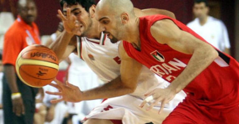 الإعتداء على لاعبي منتخبنا لكرة السلة في إيران