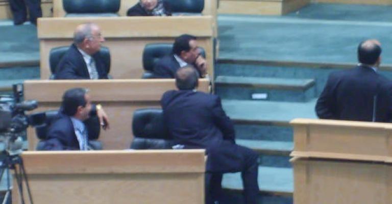 النواب يبقون على رؤساء الجامعات حتى نهاية مدة تعيينهم