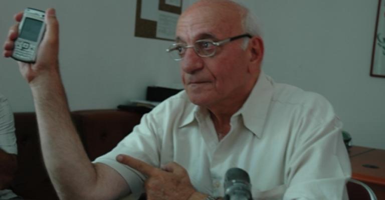 الافراج عن جميع العمال المعتقلين