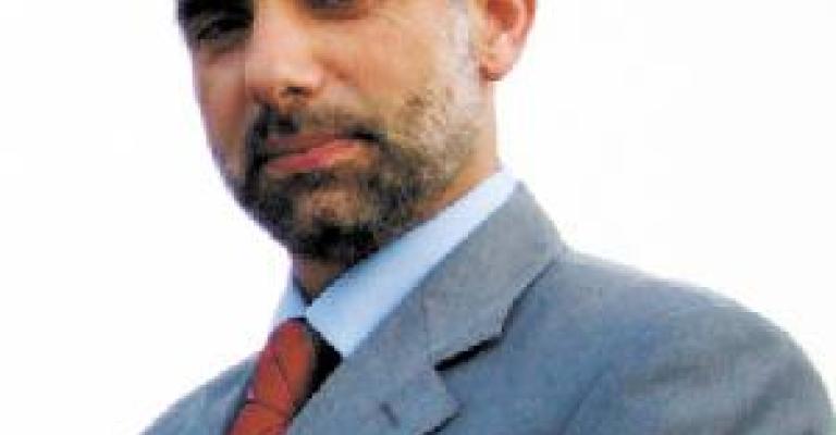 أبو رمضان: الوحدات يكيل بمكيالين