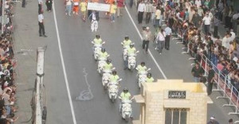 تغطية مسيرة المئوية: نموذج لإعلام المجاملات تغطية مسيرة المئوية: نموذج لإعلام المجاملات