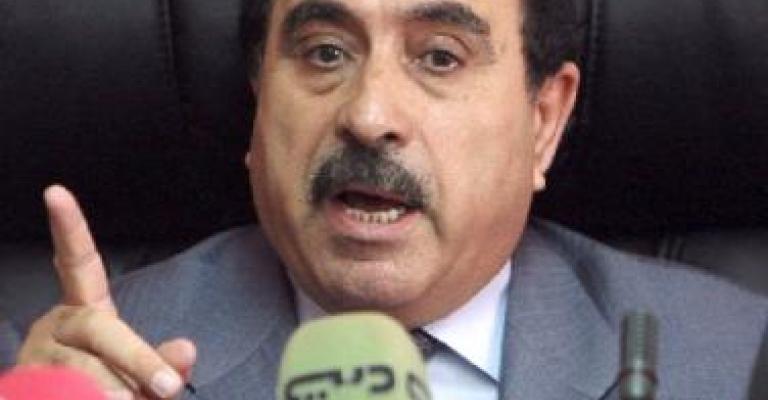 الصحة : الوزير أخذ المطعوم المضاد لانفلونزا الخنازير