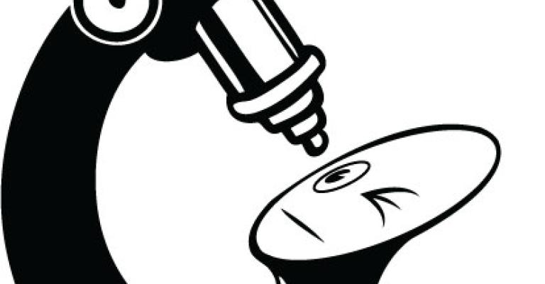 صحفيون يعرضون تجاربهم في تقصي قضايا فساد