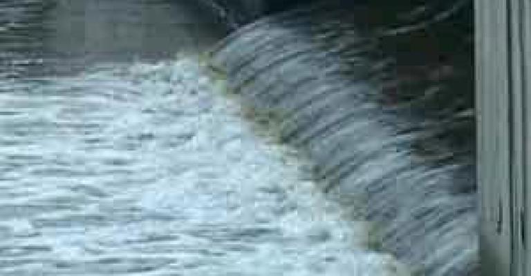 سكان الكرامة يتخوفون من مشروع تحلية مياه سد الكرامة