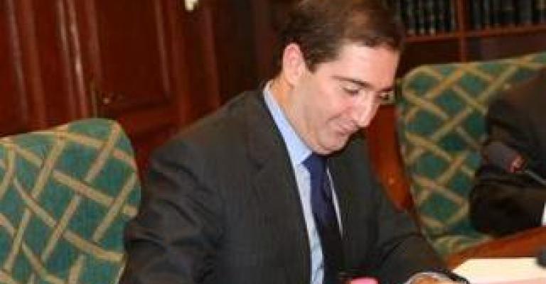 إقرار مدونة السلوك لعلاقة الحكومة والإعلام