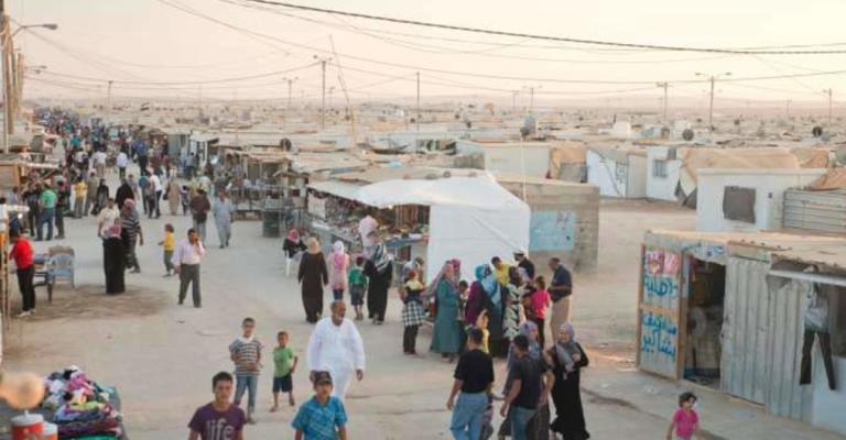 شارع السوق الرئيسي في مخيم الزعتري للاجئين السوريين (الانترنت)