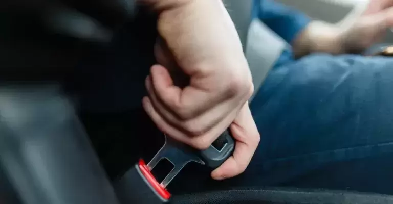 حزام الأمان 
