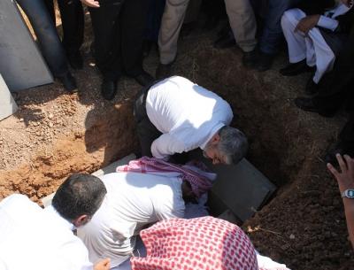 تشيع العلامة الاشقر الى مثواه الاخير تشيع العلامة الاشقر الى مثواه الاخير