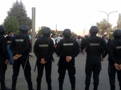 أنباء عن اعتقال اثنين من المعتصمين أمام وزارة الداخلية