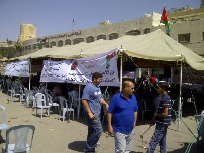 مستقلة العاملين في الكهرباء تبدأ إضرابها.. والشركة تستبعد الحوار- صور