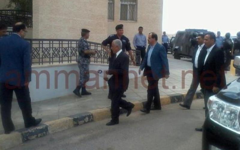 اجتماع المجالي في معان: وعدهم بعدم إغلاق الطريق.. والتزام بالتهدئة