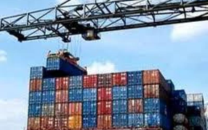 انخفاض الصادرات بنسبة 1% والمستوردات بنسبة 1.7% خلال الثلث الأول من العام 