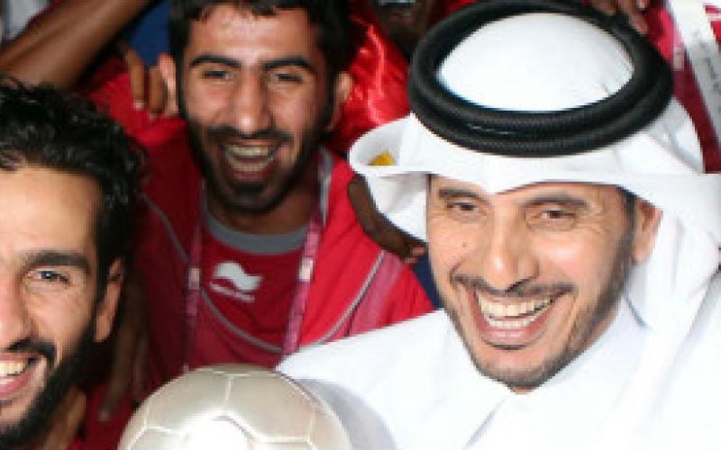 عبد الله بن ناصر رئيسا لوزراء قطر وخالد العطية للخارجية