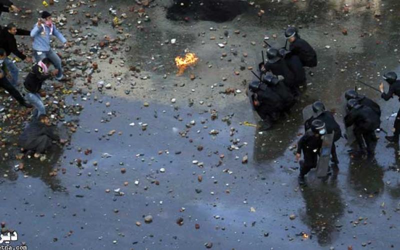 نقابة المعلمين تستنكر أحداث مصر