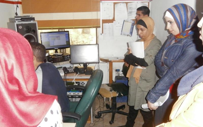 راديو البلد بالتعاون مع اليونسكو يدرب 8 مواطنين صحفيين على تغطية البلديات