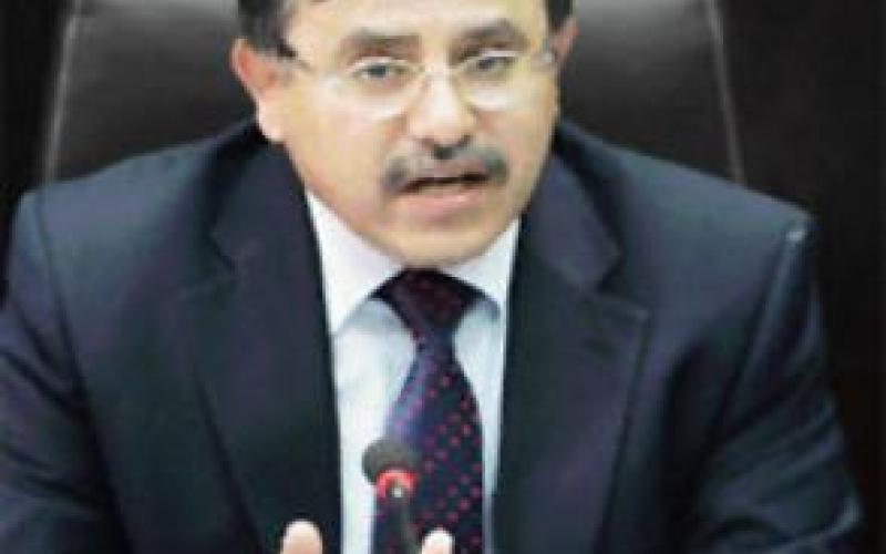 عبيدات رئيسا لمجلس النقباء