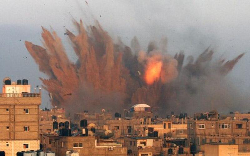 تصعيد العدوان الإسرائيلي على غزة.. والمقاومة ترد بإطلاق الصواريخ