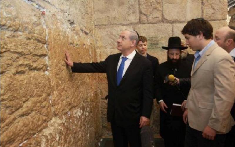 استنفار أمني في القدس و "نتنياهو" يشارك بحفريات تحت الأقصى