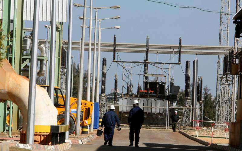 الشروع بإقامة محطة كهربائية جديدة في الطفيلة