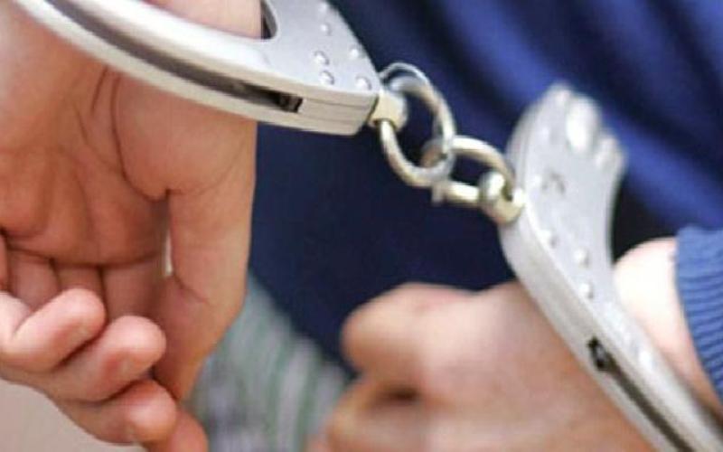 القبض على 4 أشخاص انتحلوا شخصية رجال أمن وسرقوا مصاغات ذهبية