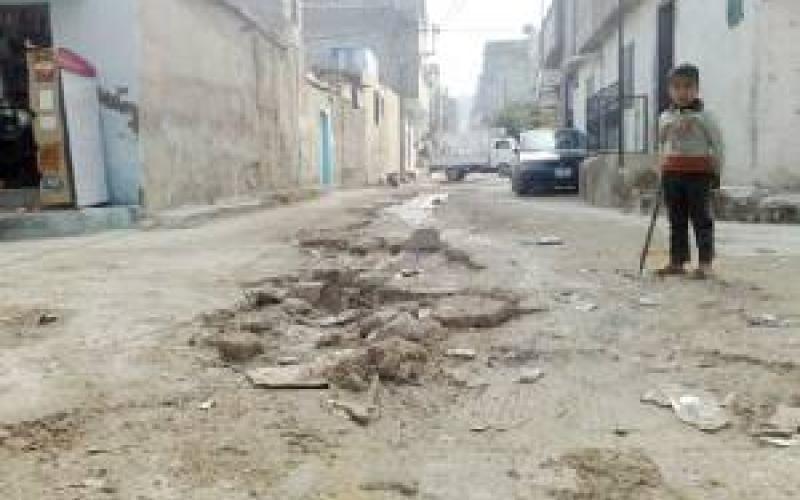 سكان بمخيم البقعة يرفضون تسوية بهدم بيوتهم