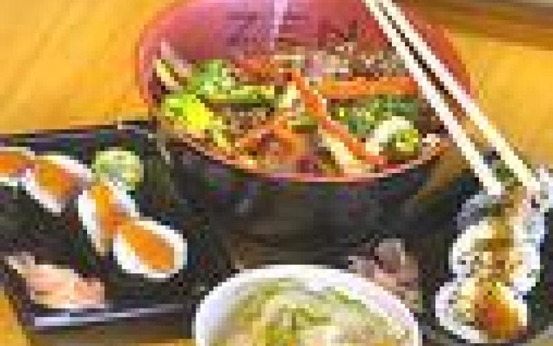 عشاء ياباني بين الرفاعي وجودة والمعاني
