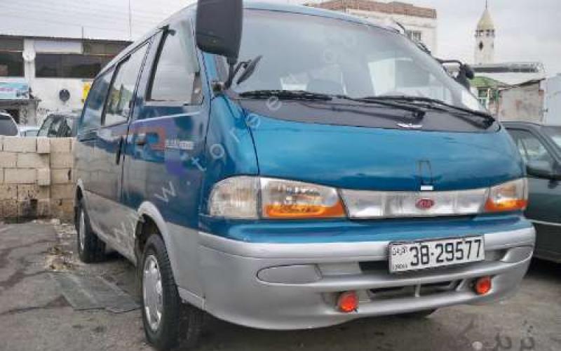 الحافلات الخاصة تعيق عمل العمومية في دير علا..فيديو