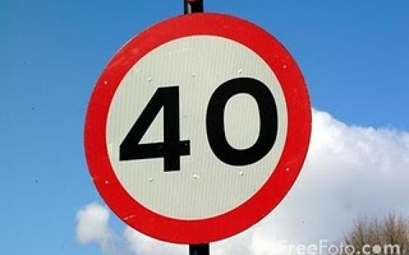 مراهقة امرأة بعد الأربعين