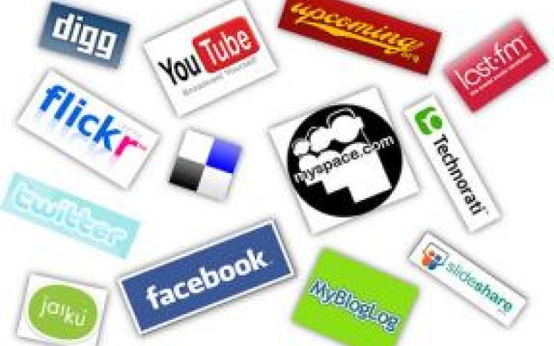 أيّ دور للإعلام الجماهيري على الإنترنت؟