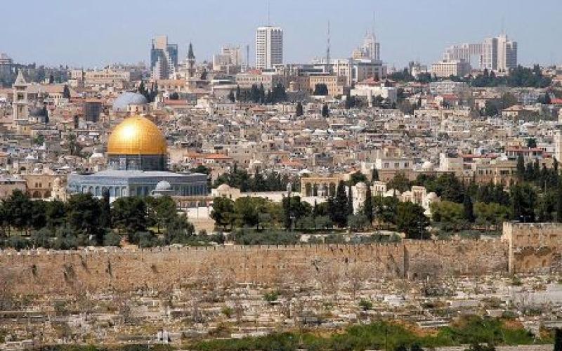 الأوقاف تطالب بالوقوف بوجه الإجراءات الإسرائيلية في القدس