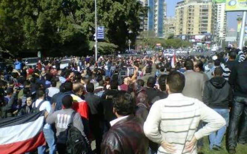 أي تأثير تركته انتفاضة مصر على الإعلام المحلي؟