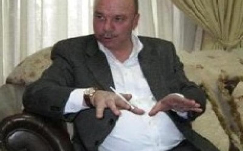 صناعة الأزمة 1: فيصل الفايز رئيس مجلس بعقلية رئيس حكومة 