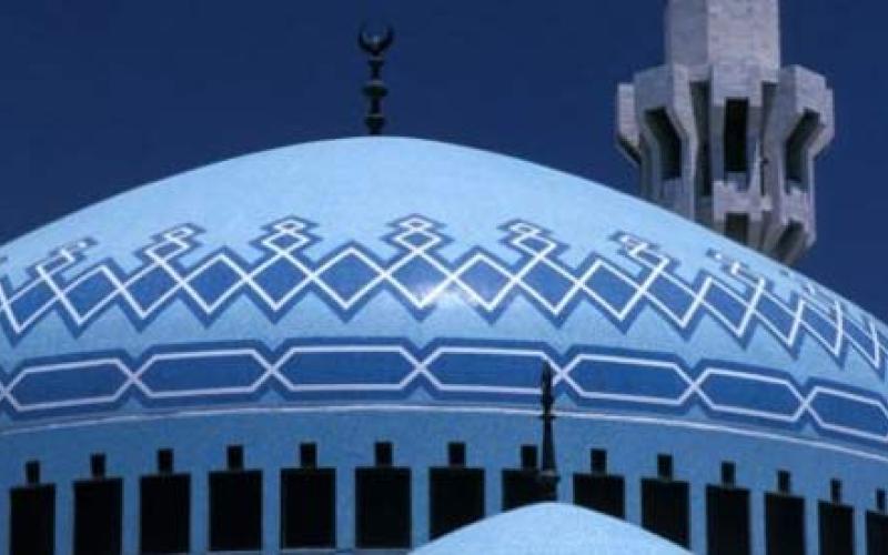 أئمة المساجد يطالبون بنقابة