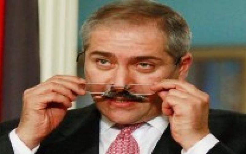 جودة يجري تنقلات في وزارة الخارجية