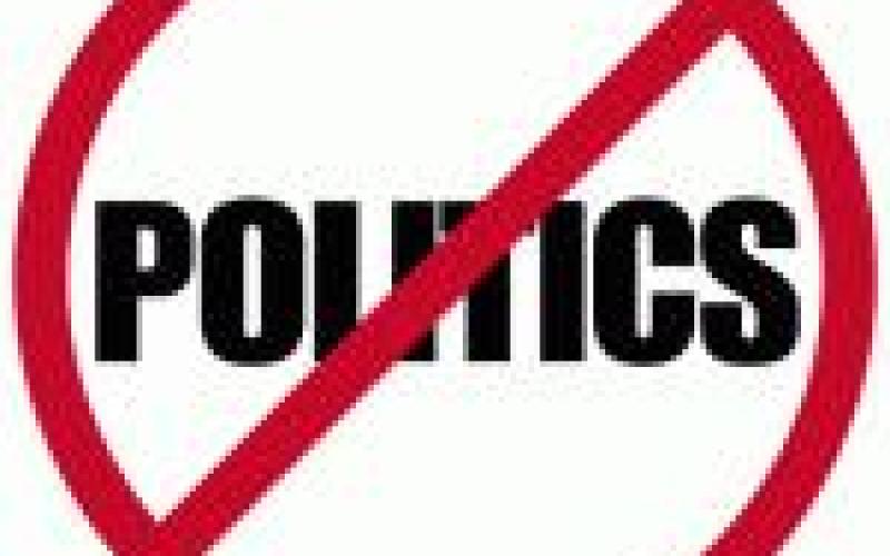 لن أكتب في السياسة بعد الآن