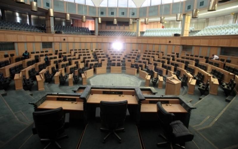 تقرير المرصد البرلماني حول اﻷداء النيابي للمجلس الـ16 في دورته الأولى