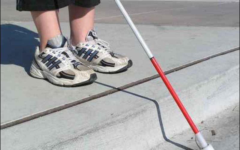 تخريج دورة السلامة المرورية في التعامل مع المكفوفين