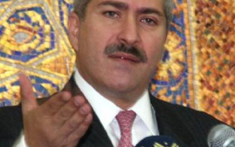 "ظلمتونا" تعتصم أمام رئاسة الوزراء احتجاجا على تعيينات الخارجية