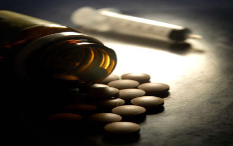 إحالة 5 متعاطي مخدرات إلى امن الدولة