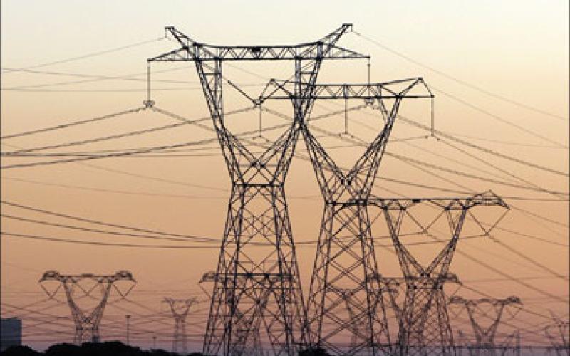 توقف العمل بشبكة الربط الكهربائي  بين مصر والاردن وسوريا ولبنان
