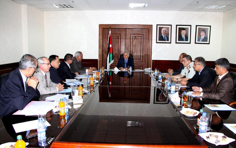 توجه لتعيين ملحقين صحيين