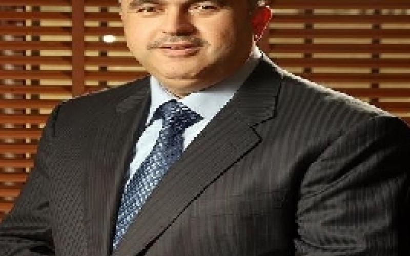 20 نائبا يشكلون كتلة وطن النيابية برئاسة عليان