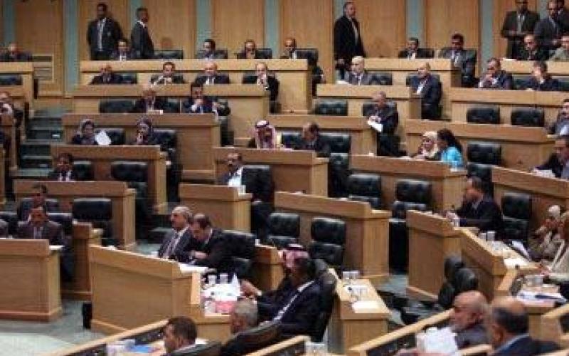 “النواب” يطلب تفسيراً دستورياً حول إعادة التصويت على “الكازينو”