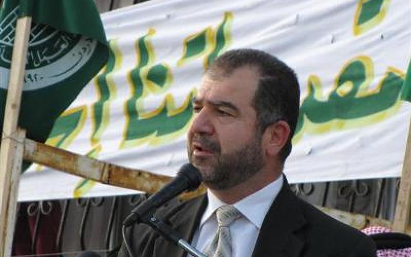 أبو السكر: لن نقبل بزيارة مشعل أو حماس على حساب الإصلاح