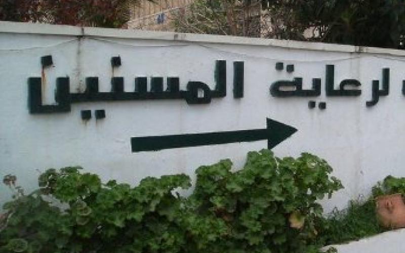 في دار المسنين: افتقاد الأبناء وزوايا البيوت