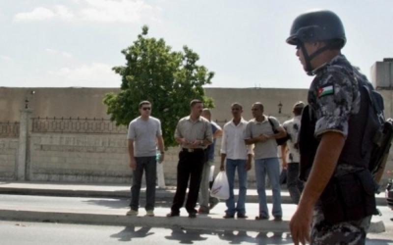 مستشار السفارة المصرية: إصابات إثر فض اعتصام عمالي 
