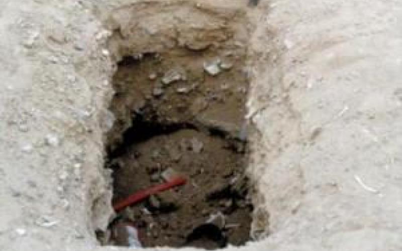 محتال يحصل على 7 ألاف لإخراج دفائن 